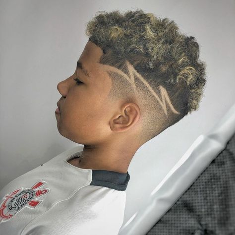 Haircuts For Mixed Boys Curly Hair, Designs For Boys Haircut, Boy Design Haircut, Designs In Hair For Boys, Lightening Bolt Hair Design Boys, Curly Top Fade Boys, Mixed Boy Haircut, Curly Boys Haircut Kids Mixed, Mixed Kids Hairstyles Boys