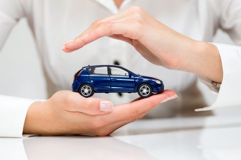 Think you're overpaying on car insurance since your car is getting older and worth much less? Want to know when to drop full coverage? You're asking the... Mercedes Benz Classes, Car Insurance Tips, Motor Mobil, 4 Wheeler, Insurance Agency, Auto Insurance Quotes, Cheap Car Insurance, Rc Auto, Insurance Agent