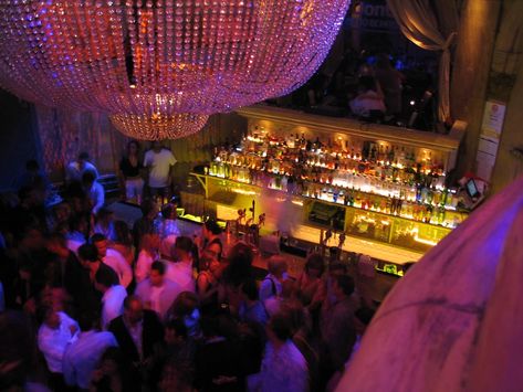 The 7 Best Nightclubs in Florence San Juan Nightlife, Puerto Rico Trip, Milan City, San Juan Puerto Rico, Best Club, San Sebastian, Cool Bars, Social Events, City Guide