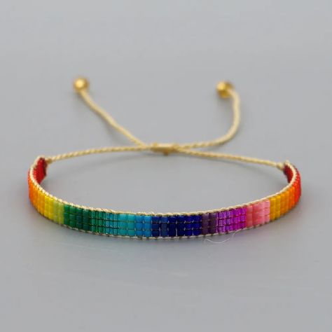 Rainbow Bracelet Beads, Woven Jewellery, Bead Rainbow, Rainbow Loom Bracelet, Bracelets For Girls, Bracelets Bead, Chevron Friendship Bracelets, Diy Bracelets With String, Diy Friendship Bracelets Tutorial