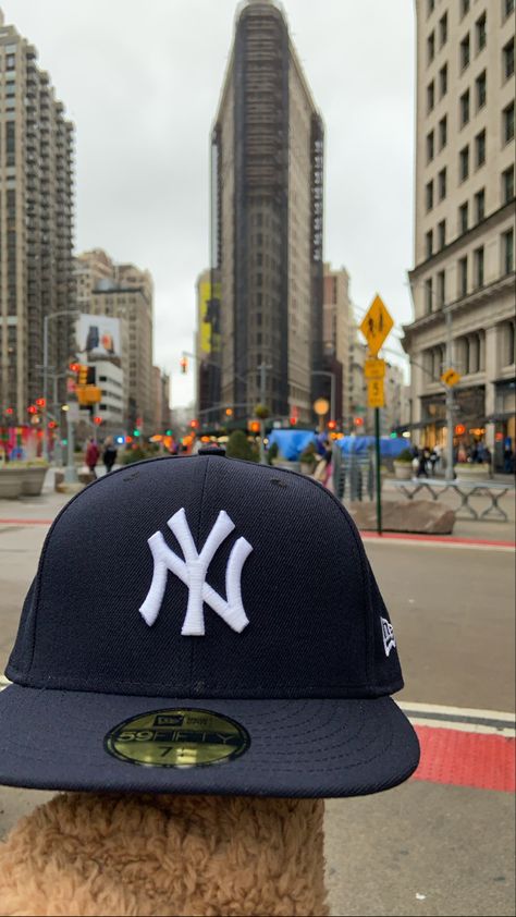 Nyc yankees Nyc Yankees Hat, Nyc Baseball Cap, Yankees Hat Aesthetic, Ny Shopping, Rangers Wallpaper, Nyc Cap, Nyc Hat, Descendants Dr, Campaign Photoshoot