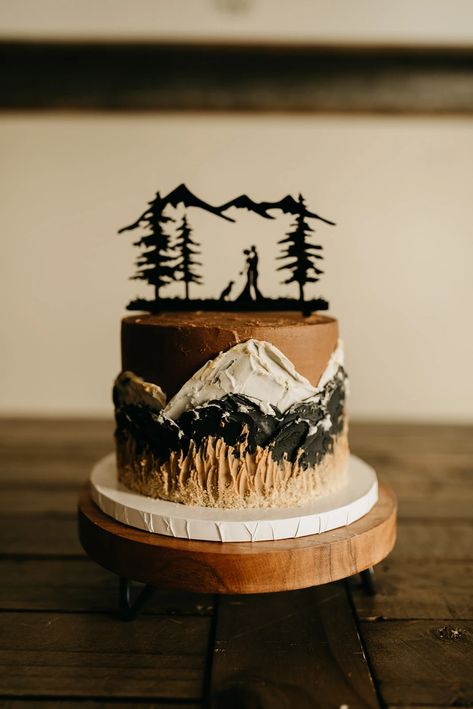 Wedding Cakes | Montana Wildflour | United States Mountain Wedding Cake, Mountain Cake, Country Wedding Cakes, Creative Wedding Cakes, Baking Decorating, Whitefish Montana, Wedding Cake Ideas, Custom Desserts, Wedding Dessert Table