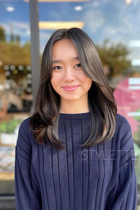 Mid-Length Layered Hair With Curtain Bangs Layers And Curtain Bangs Hair, Asian Haircuts Medium, Asian Long Face Hairstyles, Asian Curtain Bangs Layers, Asian Haircut With Curtain Bangs, Korean Long Layered Haircut Face Framing, Soft Face Framing Layers Medium Hair, Bangs For Round Face Asian, Straight Hair Asian Haircut