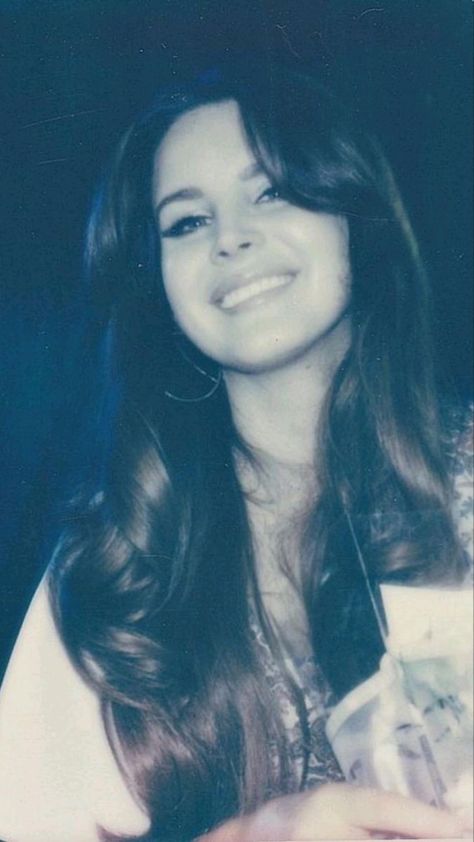 #lana لانا ديل ري, Lana Del Rey Love, Lana Del Rey Vinyl, Lana Rey, Elizabeth Grant, Miranda Cosgrove, Song Artists, Lana Del Ray, Sarah Michelle Gellar