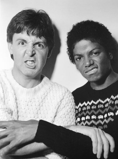 Paul Mccartney Michael Jackson, Enya Music, Randy Jackson, Joseph Jackson, Linda Mccartney, King Of Pop, Jackson Family, Rock N’roll, The Jacksons