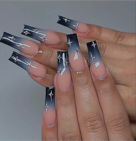 Coffin Navy Nails, Dark Blue Nails Medium Length, Dark Blue And White Nails Acrylic, Navy Blue Formal Nails, Navy And Black Nails, Navy Blue Nail Ideas For Prom, Coffin Navy Blue Nails, Prom Nails For Navy Blue Dress, Blue Goth Nails