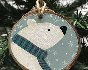 Polar Bear Ornaments, Painted Christmas Ornaments, Christmas Wood Crafts, Wood Christmas Ornaments, Wooden Ornament, Handmade Christmas Decorations, Painted Ornaments, Christmas Ornaments Homemade, Christmas Ornament Crafts