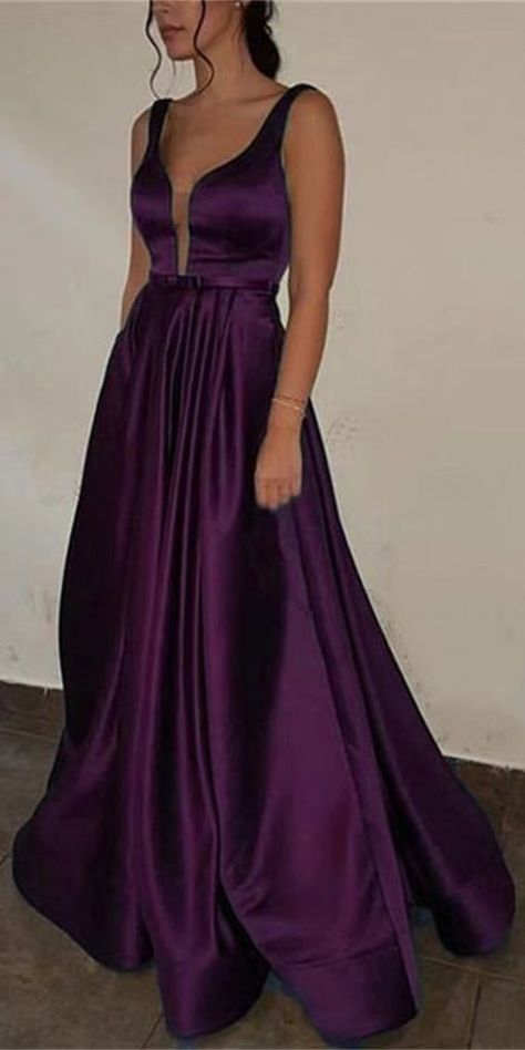 Vestidos Color Uva, Prom Styles, Satin Formal Gown, Bridesmaids Ideas, Prom 2022, Purple Prom, Veronica Lodge, Purple Prom Dress, Formal Gown