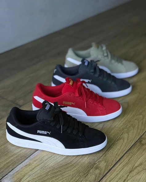 Puma Shoes Women, Puma Sneakers Men, Adidas Shoes Mens, Casual Shoes Outfit, Kicks Shoes, Puma Suede, Mens Fashion Casual Outfits, Puma Sneakers, Swag Shoes