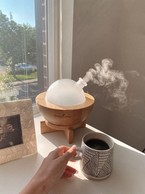 Diffusers Aesthetic, Desk Diffuser, Aesthetic Diffuser, Small Diffuser, Shower Diffuser, Diffuser Aesthetic, Witchy Shop, Aria Diffuser, Essential Oils Diffuser