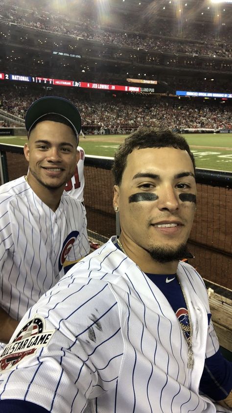 Wilson Contreras, Willson Contreras, Javier Baez, Chicago Sports Teams, Chicago Cubs Fans, Cubs Win, Go Cubs Go, Chicago Family, Chicago Cubs Baseball