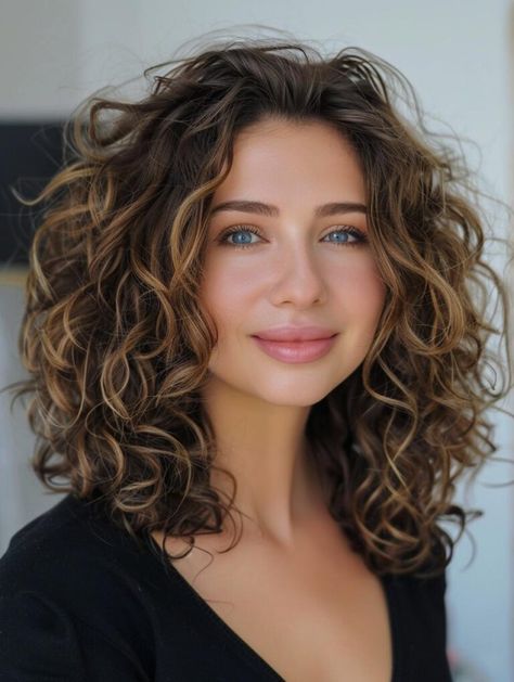 mean hours in front of the mirror. With Mid Length Perm, Choppy Layers Fine Hair, Medium Bob Hairstyles With Layers, Curly Hair Hairstyles Medium, Curly Medium Hairstyles, Medium Permed Hairstyles, Curly Hair With Layers, Medium Hairstyles Women, Wavy Mid Length Hair