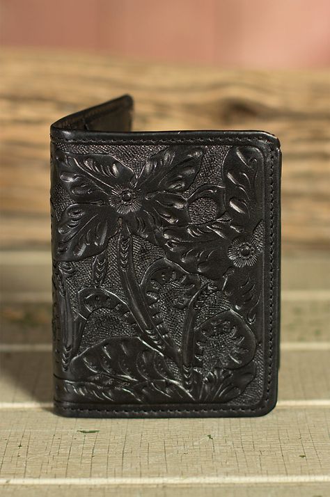 Las Flores Hand-Tooled Bifold Leather Wallet stashes your cards and cash in a cleverly designed wallet with unexpected storage space. Free shipping   returns. Wallet Leather Men, Cool Wallets For Men, Men’s Wallet, Men’s Gifts, Men’s Jewelry, Wallets Aesthetic, Cool Wallets, Men Christmas Gifts, Wallet Ideas