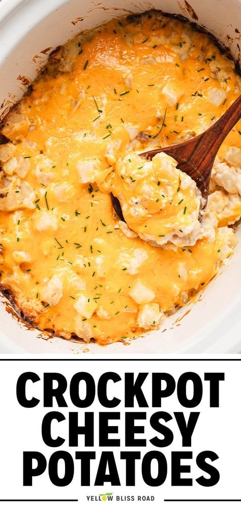 Slow Cooker Cheesy Potatoes Cheesey Potatoes Crockpot, Cheesy Potatoes In Crockpot, Oven Cheesy Potatoes, Slow Cooker Cheesy Potatoes, Cheesy Potatoes Crock Pot, Casserole Crockpot Recipes, Crockpot Side Dishes, Canned Potatoes, Crock Pot Potatoes