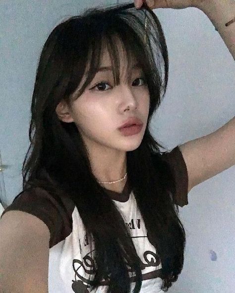 Aespa Style, 앞머리 스타일, Korean Haircut, Korean Ulzzang, Wispy Bangs, Haircuts Straight Hair, Long Hair With Bangs, Haircuts With Bangs, Dream Hair