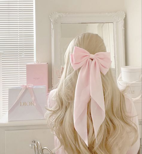 Pink Academia, Minako Aino, Soft Pink Theme, Pretty Pink Princess, Pink Hair Bows, Princess Core, French Hair, Pastel Pink Aesthetic, Rose Pastel