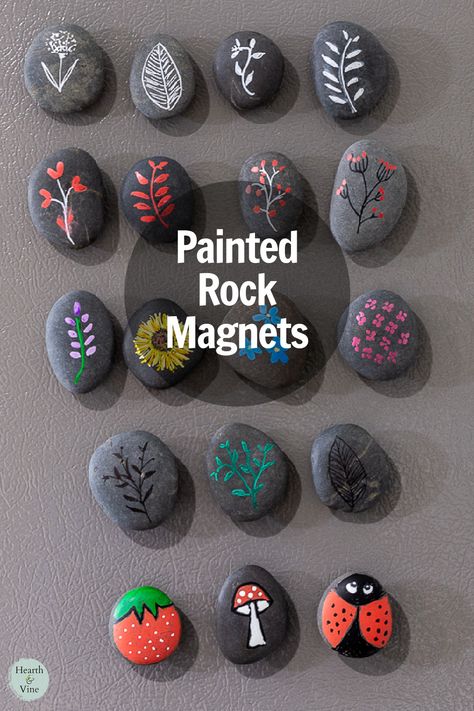 Rock Magnets Diy, Diy Frigerator Magnet, Magnet Crafts Ideas, How To Make Magnets For Fridge, Easy Diy Magnets, Painted Rock Magnets, Crafts With Magnets, Fridge Magnets Ideas Creative Diy, Diy Magnets Fridge Craft Ideas