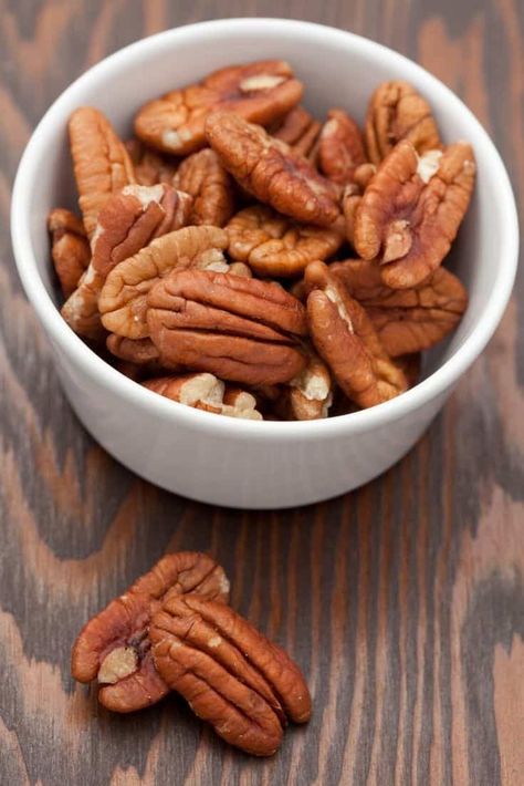 Toasting pecans brings out their oils and leaves you with nutty, buttery pecans. Eat them on their own or sprinkle them on top of salads. Toasting Pecans, How To Toast Pecans, Toast Pecans, Roasted Pear Salad, Chocolate Chip Pecan Cookies, Roasted Pear, Peanut Butter Mousse, Watermelon Feta Salad, Watermelon And Feta