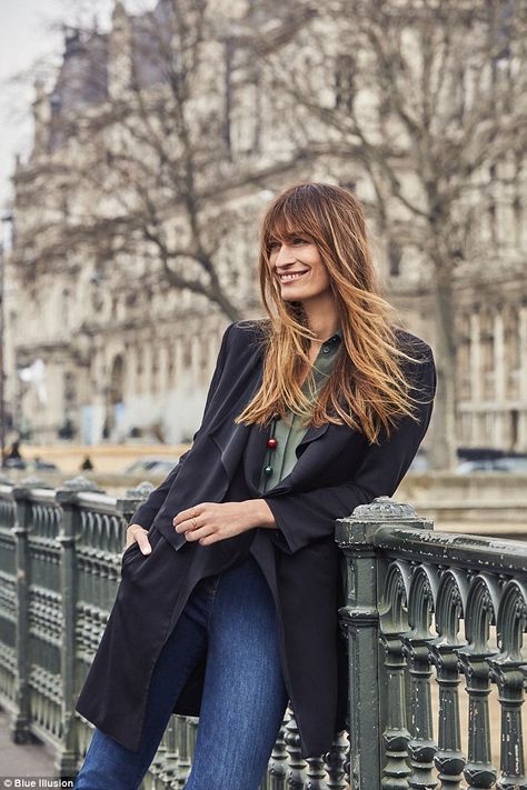 Strings to her bow: As well as being a model, she has co-written a book, How To Be Parisia... Caroline Maigret Style, Caroline De Maigret Hair, Caroline Maigret, Chanel Muse, Fun Haircuts, Parisian Woman, Parisian Look, Parisian Women, French Models