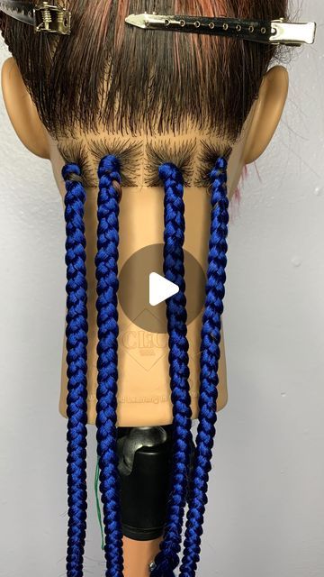 Nay | Naperville, IL Hairstylist/ Braider on Instagram: "Here’s one method on how to install traditional box braids   For more methods, watch the full tutorial on my YouTube channel. Link in bio  ✨The Glamtician   #boxbraidstyles #boxbraidsbrasiloficial #boxbraidsstyle #braidsbraidsbraids #braidgang #braidstylist #braiding #howtobraid #learntobraid #boxbraid" Traditional Box Braids Medium, Box Braid Sectioning, Box Braids Tutorial Step By Step, How To Do Box Braids, How To Do Box Braids Step By Step, Easy Box Braids For Beginners, How To Box Braid, Box Braids Parting Guide, Med Box Braids