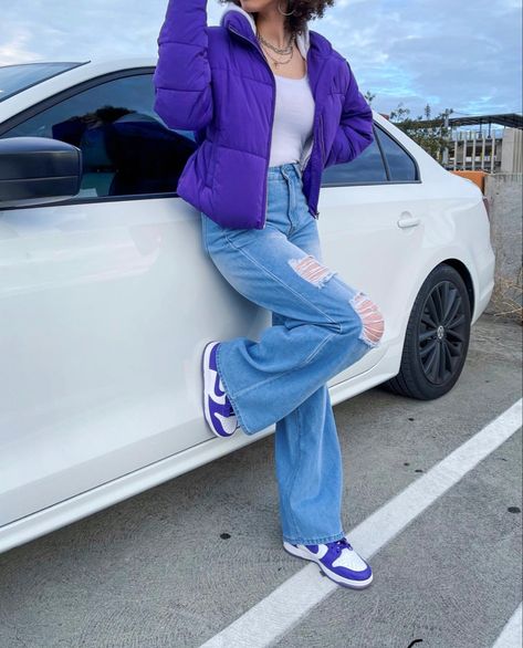 Streetwear 2000s purple vibe with nike sb dunk lows Purple Dunks Outfit, Sb Dunk Low Outfit, Purple Dunks, Streetwear 2000s, Dunk Lows, Dunks Outfit, Summer Palette, Purple Vibe, Purple Nikes