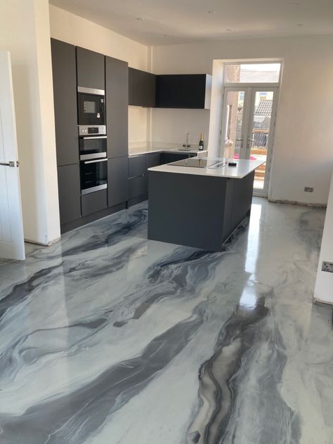 Changing a lounge to a kitchen diner, love the room we have created 🥰 Epoxy Floor Living Room Interior Design, Epoxy Grey Floor, Epoxy Resin Kitchen Floor, Resin Floor Ideas, Epoxy Kitchen Floor, Washrooms Ideas, Concrete Floors Diy, Epoxy Floor Designs, Epoxy Resin Flooring