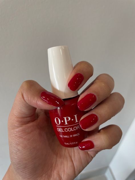 Opi The Thrill Of Brazil Gel, Red Nails Engagement Photos, Red Gel Polish Short Nails, Christmas Red Gel Nail Polish, Christmas Red Opi Gel, Red Short Nails Ideas Summer, Best Red Gel Nail Polish, Opi Dark Red Nail Polish Gel, Perfect Red Nail Polish