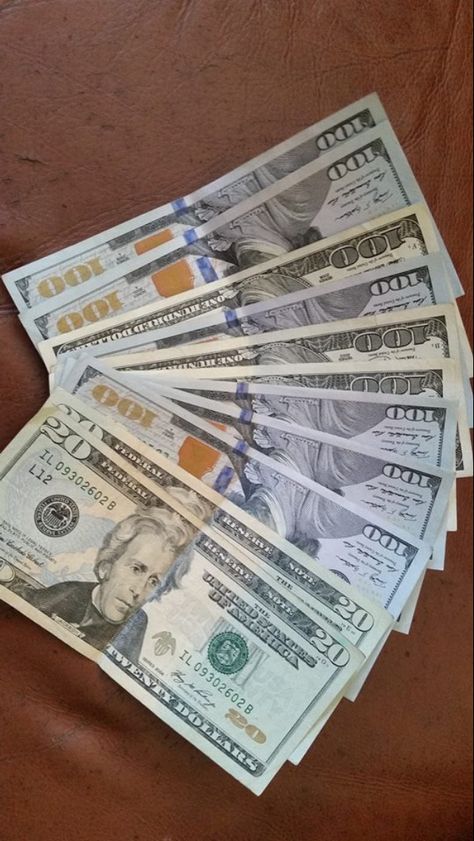 If you wanna learn how a simple $40 investment can turn into $500-$1000 weekly msg me I'll show you how 1000 Dollars, 500 Dollars Cash, 100000 Dollars Money, 50 Thousand Dollars Cash, 100 Thousand Dollars Cash, 1 Million Dollars Cash, Learn Affiliate Marketing, Money Magnet, Gold Money