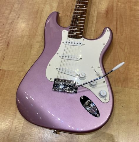 Purple Electric Guitar, Nirvana Music, Music Production Equipment, Purple Guitar, Custom Bass Guitar, Music Corner, Custom Bass, Music Flow, Electric Guitar Design