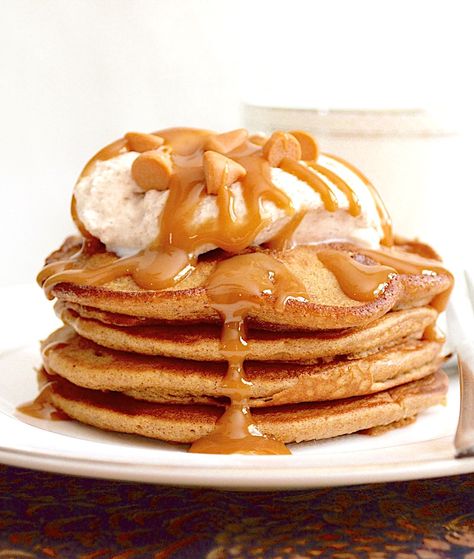 Butterbeer Pancakes Butterbeer Pancakes, Butterbeer Cake, Rhubarb Cake, Applesauce Cake, Top Chicken Recipes, Gingerbread Recipe, Rhubarb Recipes, Tasty Kitchen, Butterscotch Chips