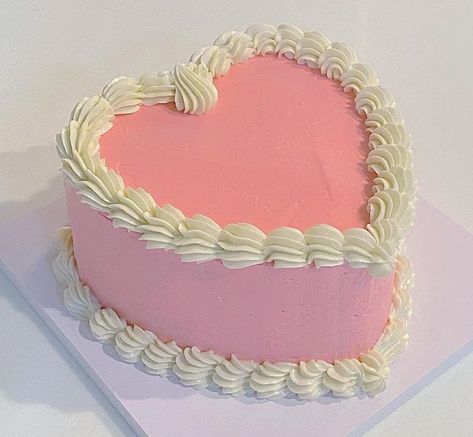 Simple Heart Shaped Cake, Simple Heart Shape Cake Designs, Simple Heart Shape Cake, Pink Heart Cake Aesthetic, Heart Shaped Cakes Aesthetic, Heart Cake Simple, Birthday Cake Heart Shape, Heart Shape Cake Designs, Aesthetic Heart Cake