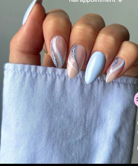 Nail Shapes Squoval, Light Blue Nails, Manikur Kuku, Squoval Nails, Short Gel Nails, Spring Nail Designs, Nagel Tips, Simple Gel Nails, Nagel Inspo