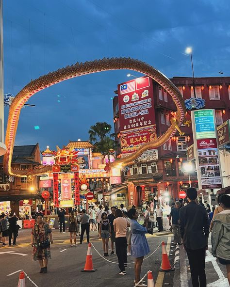 Melaka 2024 I’ve visited this place for as many times as I could remember but still amazed me. Every visit is a memorable one. #melaka #jonker #jonkerstreet #tourismmalaysia #malaysia Melaka Malaysia, Melaka, Be Still, Tourism, How To Memorize Things, On Instagram, Quick Saves, Instagram