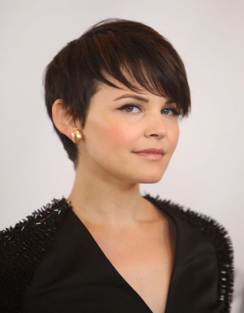 Genifer Goodwin, Ginnifer Goodwin Pixie, Undercut Hairstyles Women, Ginnifer Goodwin, Press Tour, Short Pixie Haircuts, Shaved Hair, Pixie Hairstyles, Celebrity Hairstyles