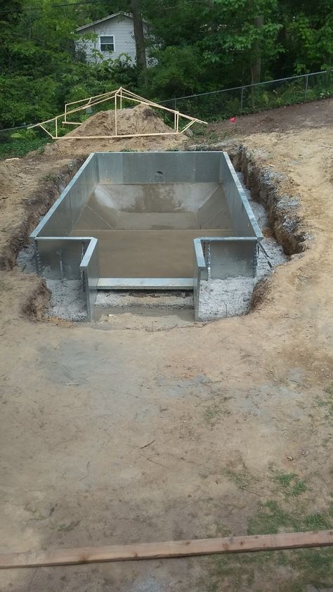 Diy Inground Pool Do It Yourself, Diy In Ground Pool, Diy Pools, In Ground Pool Kits, Homemade Swimming Pools, Pool Design Plans, Spool Pool, Cement Pools, Build Your Own Pool