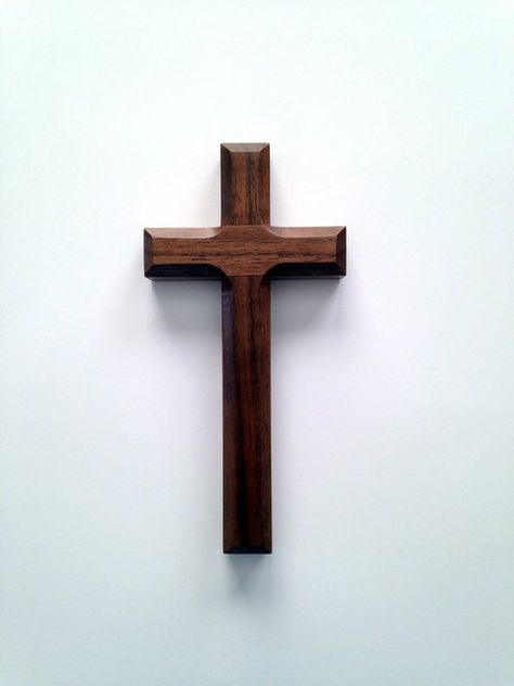 "...He has risen..." Matthew 28:6One of the most beautiful mysteries of faith is Jesus Christ rising from the dead. This cross, made from solid walnut, should remind you everyday that Christ died for you, and he has risen from the dead so that you may one day too.Designed and handcrafted in our home for yours.*All items are made to order: the items photographed are close representations of what you will receive.**This size of cross comes with no keyhole to hang. If you would like a 1/4" hole in Cross Wall Collage, Wooden Cross Crafts, Rustic Wood Cross, Palm Cross, Rose Gold Christmas Tree, Cross Wood, Wooden Crosses, Christian Crafts, Cross Christian