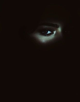 Shadow Photography, Big Words, Foto Art, Dark Photography, Her Eyes, Foto Inspiration, Writing Inspiration, Light And Shadow, Dark Side