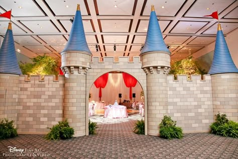 Castle Wedding Reception, Princess Wedding Theme, Casa Disney, Deco Disney, Castle Party, Castle Backdrop, Disney Inspired Wedding, Castle Decor, Thrifted Home Decor