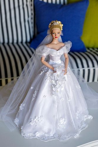 Cinderella wedding dress Cinderella Bride, Satin Slippers, Tulle Bodice, Doll Wedding Dress, Accessoires Barbie, Full Gown, Barbie Bridal, Barbie Wedding Dress, Barbie Doll Clothing Patterns