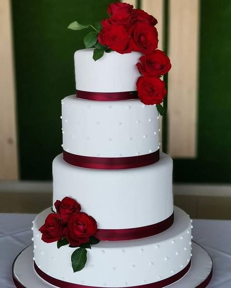 Red And Black Wedding Cake Ideas, Red And Silver Wedding Cake, Wedding Cakes Red And White, Black White Red Wedding Cake, Red Wedding Cake Elegant, White And Red Wedding Cake, Red And White Wedding Cake, Ruby Wedding Cake, Red Wedding Cake