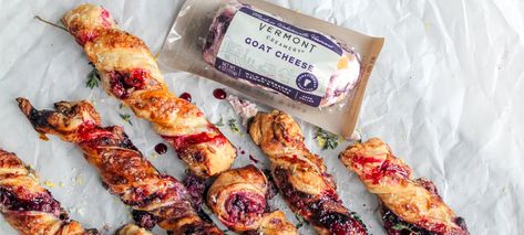 Goat Cheese Pastry, Blueberry Goat Cheese Recipes, Pastry Twists, Blueberry Goat Cheese, Puff Pastry Twists, Goat Cheese Dip, Wreath Party, Cheese Twists, Beet And Goat Cheese