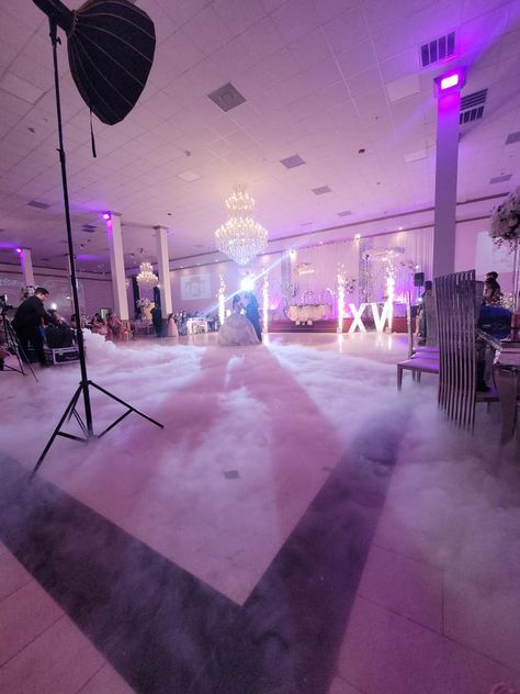 Sweet 16 Venue Decor, Sweet 16 Formal Party Ideas, Quinceanera Places, Quince Venues Pink, Quiencera Themes Pink, Pink Perfection Quinceanera Theme, Aurora Sweet 16 Theme, Quince Princess Theme, Quinceanera Venue Ideas