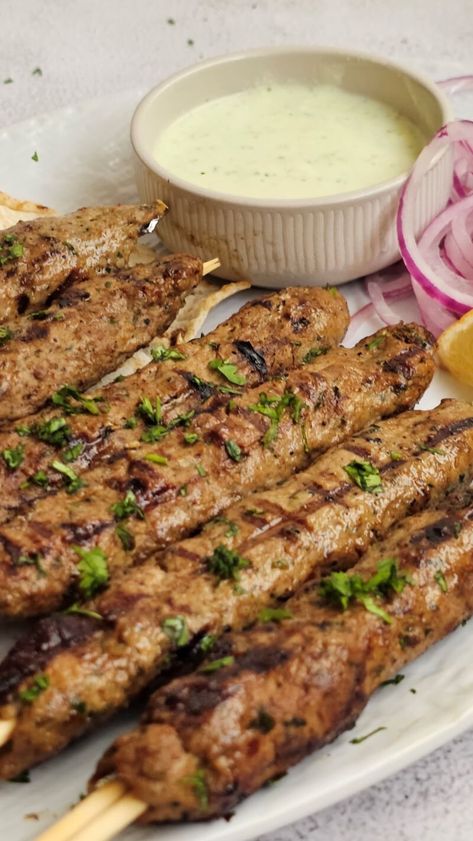 Seekh Kebabs – Pakistani Recipe - Sugar Spice & More Kebab Meat Recipe, Lamb Seekh Kebab Recipe, Kebab In Oven, Beef Kebab Recipes, Kebab Sauce, Seekh Kebab Recipes, Shish Kebabs, Continental Cuisine, Seekh Kebabs