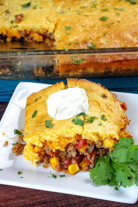 Super Easy Casseroles, Easy Fish Taco Recipe, Family Favorite Casseroles, Mexican Cornbread Casserole, Favorite Casserole Recipes, Mexican Cornbread, Ground Beef Casserole Recipes, Favorite Casseroles, Cornbread Casserole