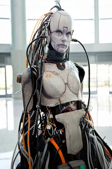 Adjutant (Starcraft) cosplay at Blizzcon 2011 #cosplay #blizzcon #starcraft #Adjutant Best Cosplay Ever, Robot Costumes, Starcraft 2, Kostum Cosplay, Diy Kostüm, Epic Cosplay, Amazing Cosplay, A Robot, Geek Girls