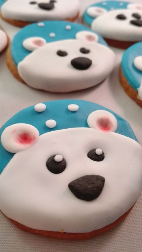 Polar Bear Cookies, Ideas For Cupcakes, Cookie Decorating Ideas, Cupcakes Christmas, Christmas Sugar Cookies Decorated, Christmas Cupcakes Decoration, Cookie Board, Frosted Cookies, Winter Cookies