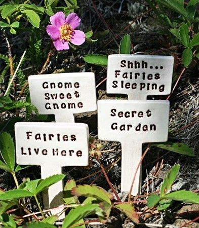 Fairy Furniture, Faeries Gardens, Fairy Crafts, Fairy Garden Houses, Diy Fairy, Fairy Doors, Fairy Garden Accessories, Fairy Garden Diy, Enchanted Garden