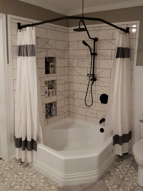 Corner Jacuzzi Tub Shower Combo, Small Bathroom Ideas Separate Shower And Bath, Small Bathroom Angled Ceiling, Neo Angle Shower Curtain Rod, Corner Tub Shower Combo Master Bath, Corner Tub And Shower Combo, Shower Remodel Mobile Home, Diy Corner Shower Ideas, Corner Bath Shower Combo