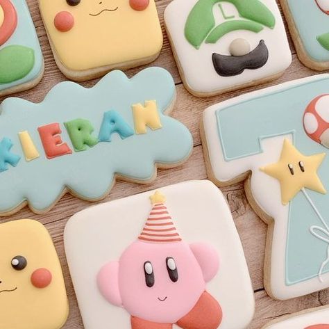 Kirby Cookies, Kirby Cookies Decorated, Super Smash Bros Cookies, Kirby Birthday Treats, Super Mario Decorated Cookies, Super Mario Royal Icing Cookies, Super Mario Brothers Decorated Cookies, Video Games Birthday Party, Video Games Birthday