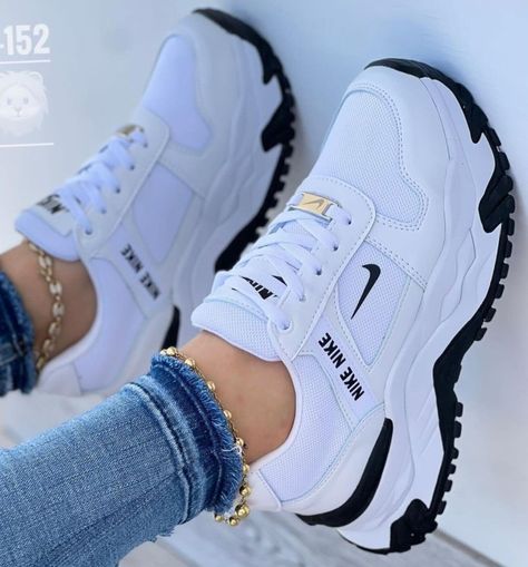 Women White Dress, White Dress Lace, 47 Street, Casual Shoes Women Sneakers, Ladies Sneakers, Pretty Sneakers, Pink Nike Shoes, Shoes Wallpaper, Casual Shoes Outfit